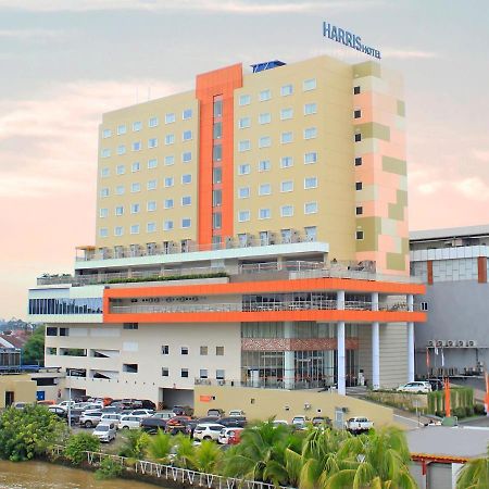 Harris Hotel Samarinda Esterno foto